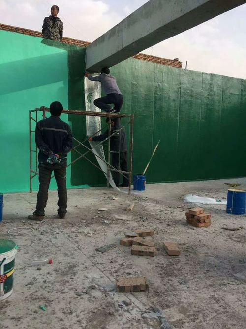 仙桃针对老旧车间地面普遍存在的起砂、裂缝问题